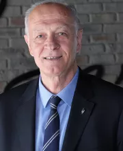 Prof. Yüksel Kavak
